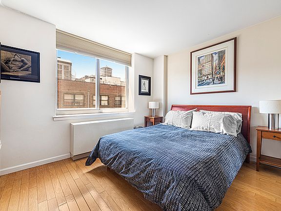 4th image of 520 W 23rd St APT 8H