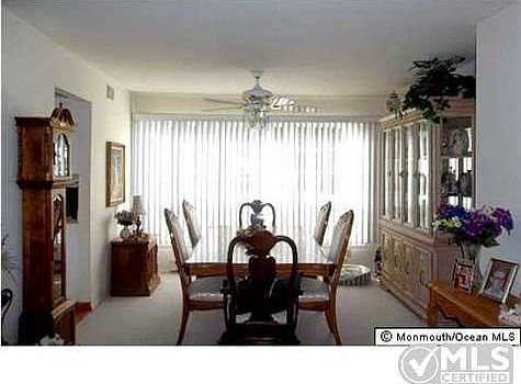 3rd image of 627A Stamford Ct
