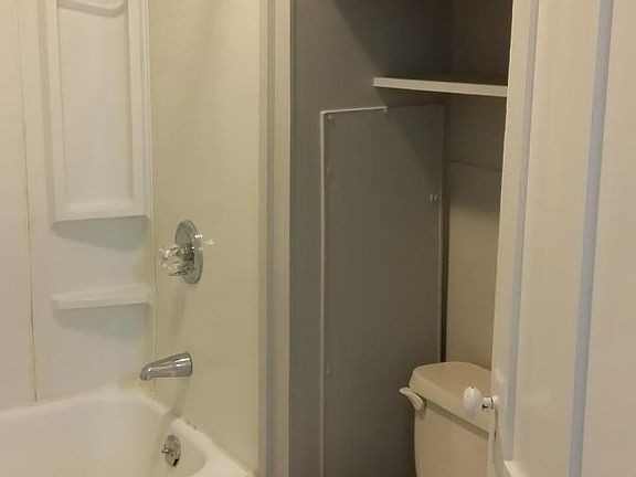 Bathroom 2_05252017