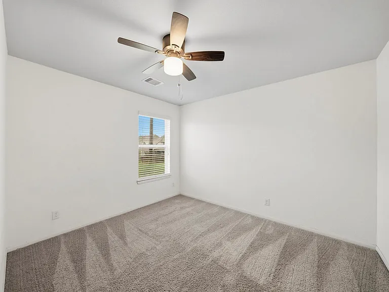 2 Garden Springs Ct — Photo 10