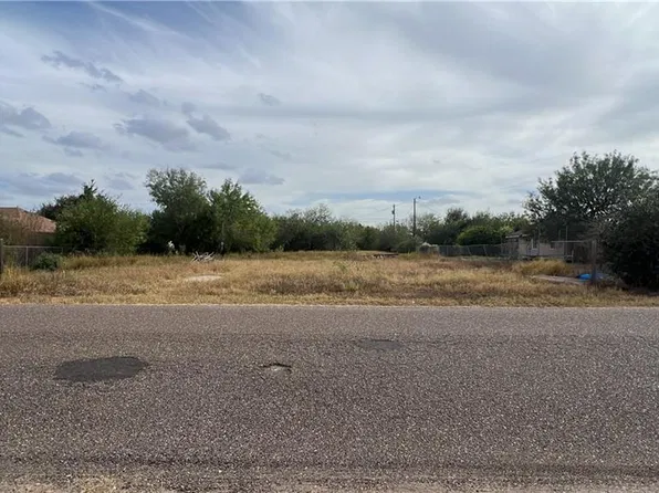 704 Via Sol Dr, Edinburg, TX 78541