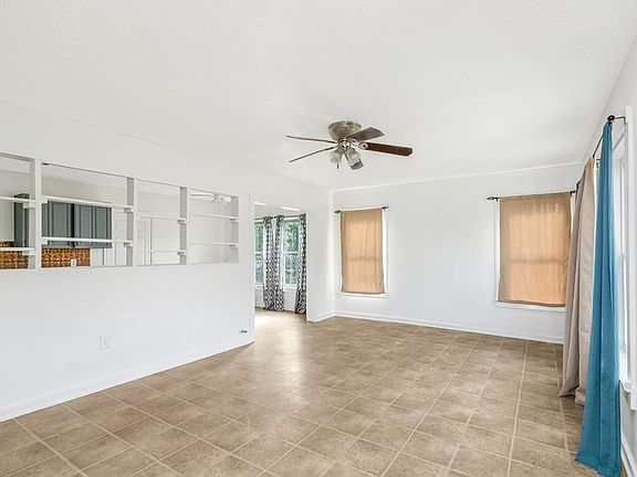 5th image of 1630 Coke St