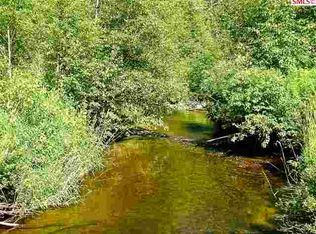 203 Smokey Ln, Naples, ID 83847