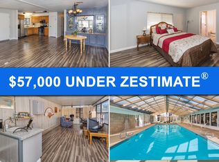 68 Poinsettia Gardens Dr, Ventura, CA 93004