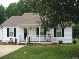 1313 Grovewood Dr, Clayton, NC 27520