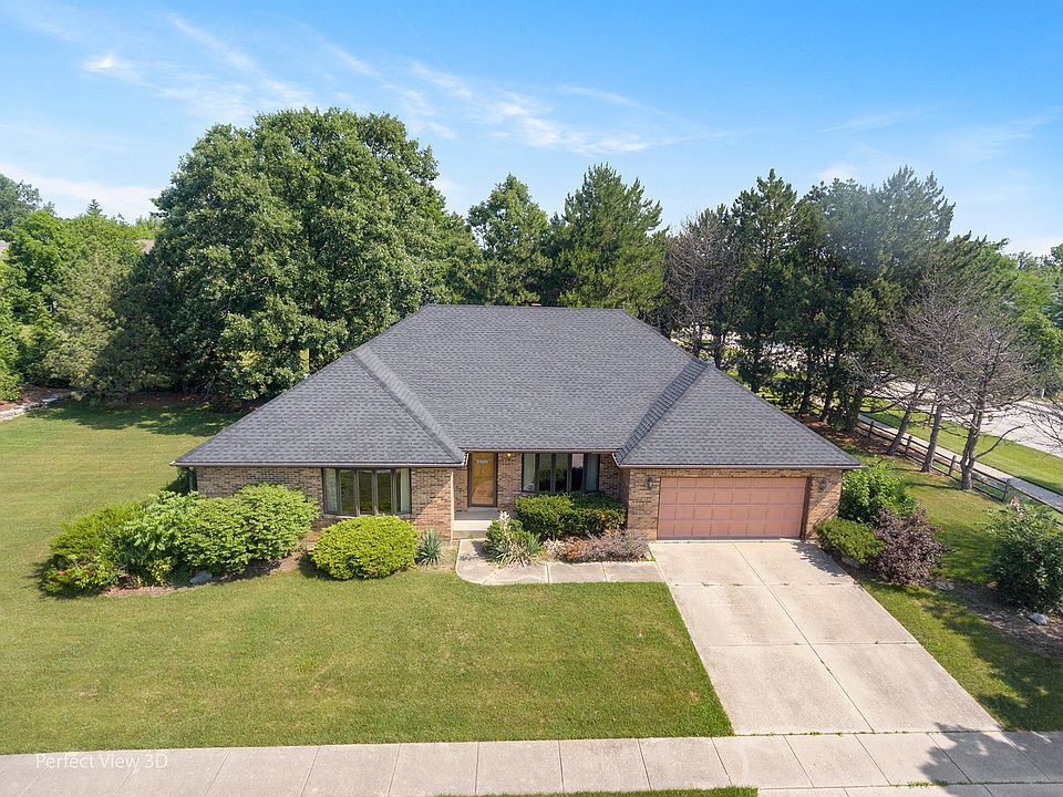 1st image of 4008 Stoney Island Ave