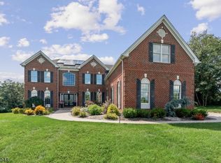 7 Flagstone Hill Rd, Wantage, NJ 07461