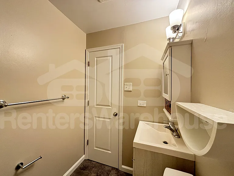 1216 Westview Ter — Photo 14