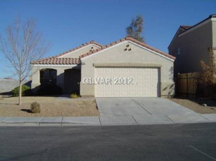 1st image of 5924 Berry Hill Ln