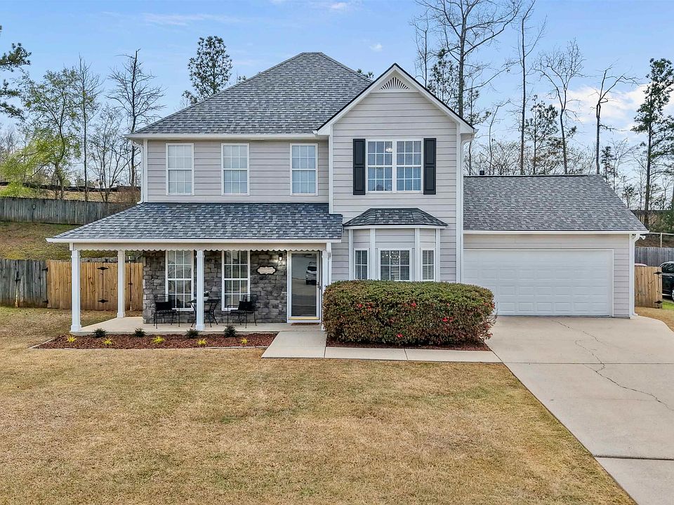 1st image of 132 Victoria Sta