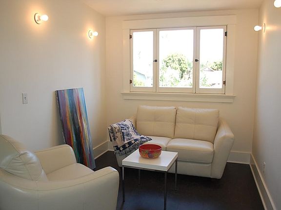 Reading Alcove off Living Room