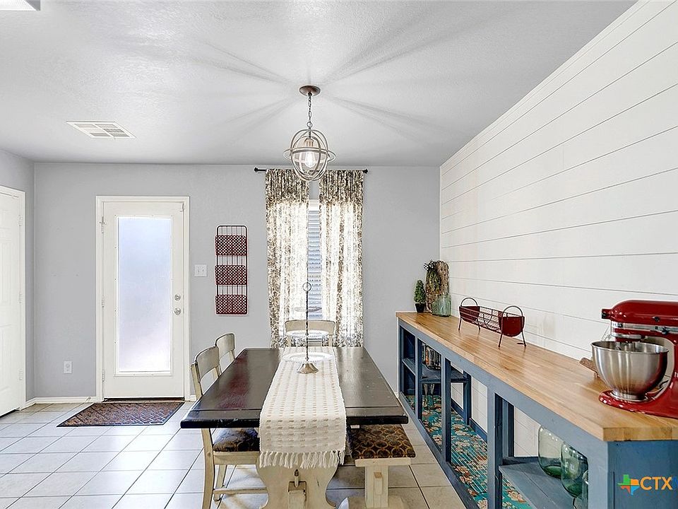 1st image of 1544 Gateshead Dr