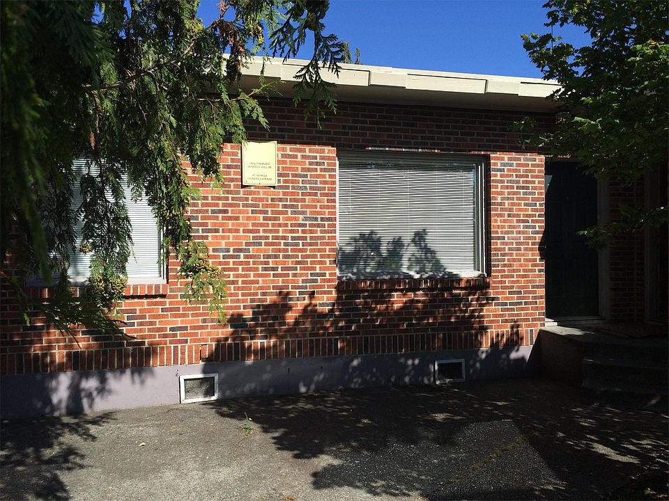 1st image of 11217 B St S APT 3