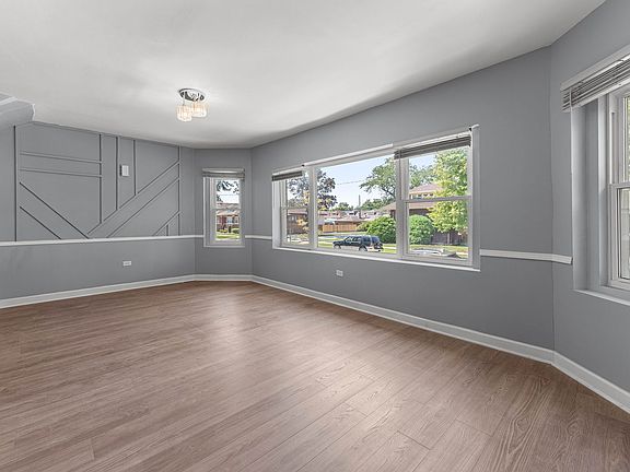 4th image of 9351 S Throop St