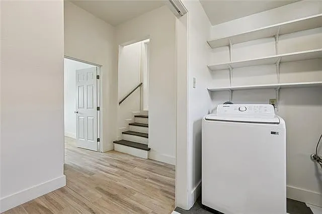 809 Oriole St — Photo 23