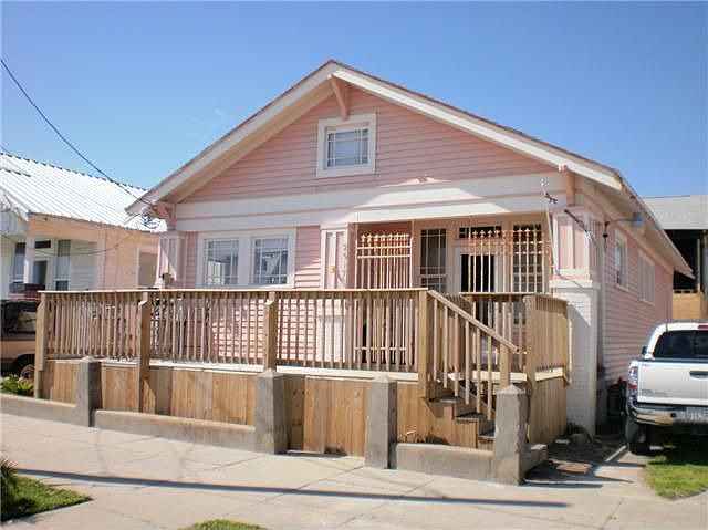1st image of 2517 35th St