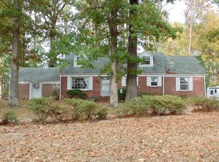 30121 King William Rd, West Point, VA 23181