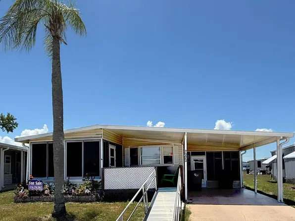 7323 Westwood Dr, Ellenton, FL 34222