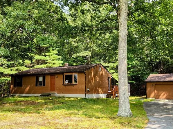 94 Colonial Rd, Burrillville, RI 02830