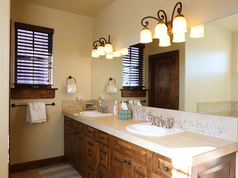 110 Lara Pl — Photo 13
