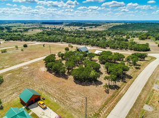 8345 Bruntsfield Loop Dr, Cleburne, TX 76033