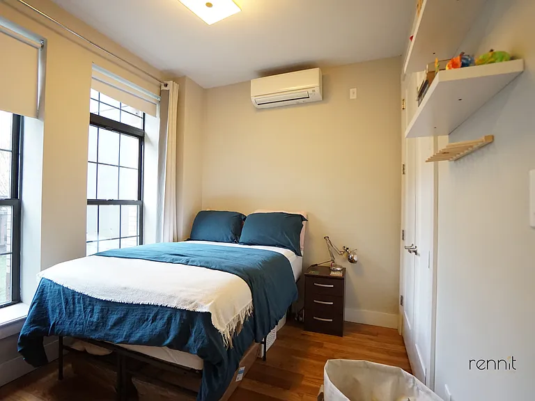 814 Saint Johns Pl #2F — Photo 5