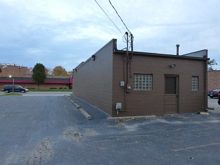 2nd image of 27911 Harper Ave