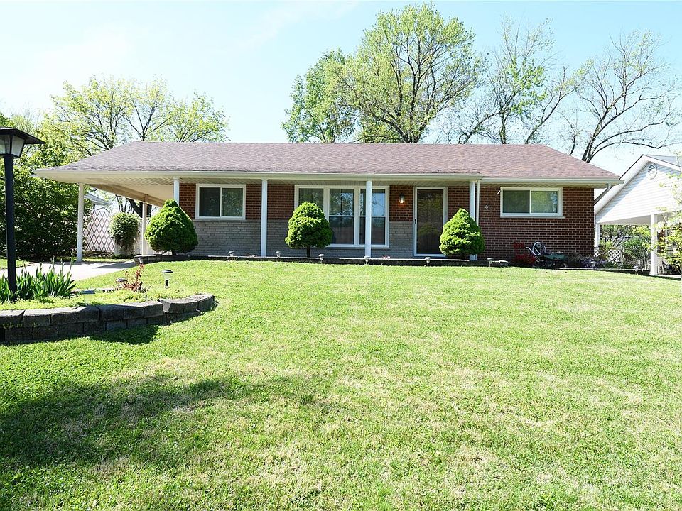 1st image of 748 Dace Ln