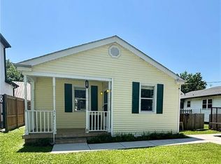 8120 Landry Ave, Harahan, LA 70123