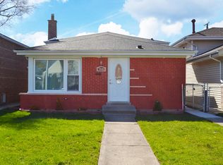 7840 Mason Ave, Burbank, IL 60459
