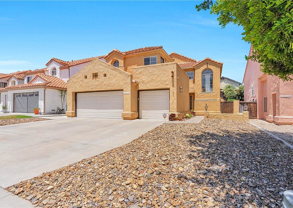 1st image of 40025 White Leaf Ln