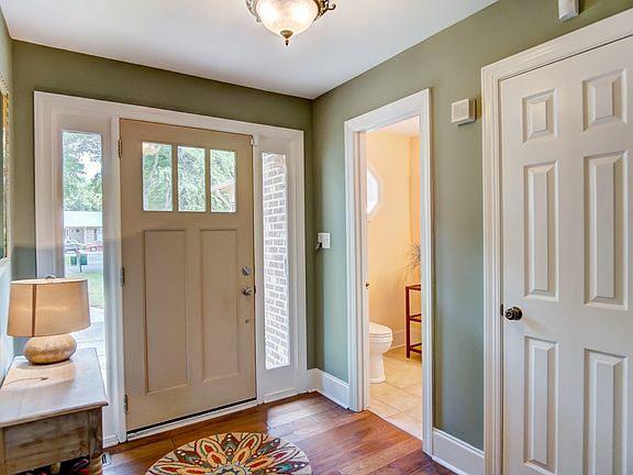 3rd image of 4432 Asherton Dr