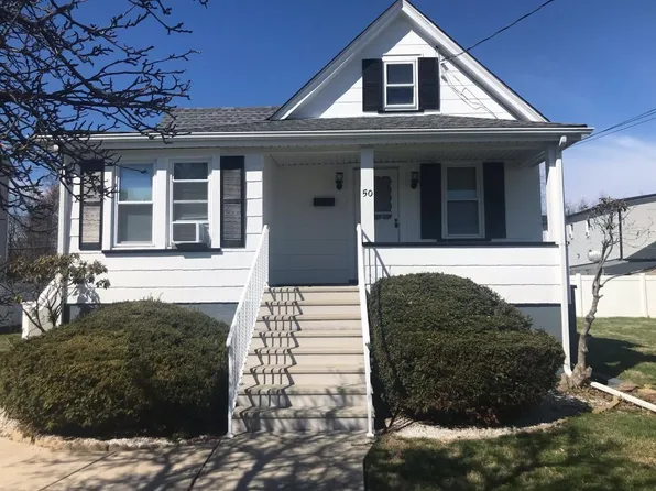 50 Dakota St, Manville, NJ 08835