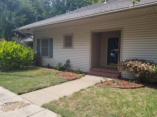 314 W Josephine St — Photo 19