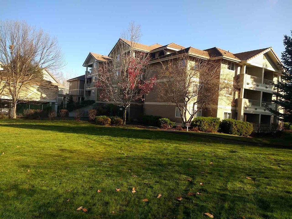 1st image of 639 N Riverpoint Blvd APT J404