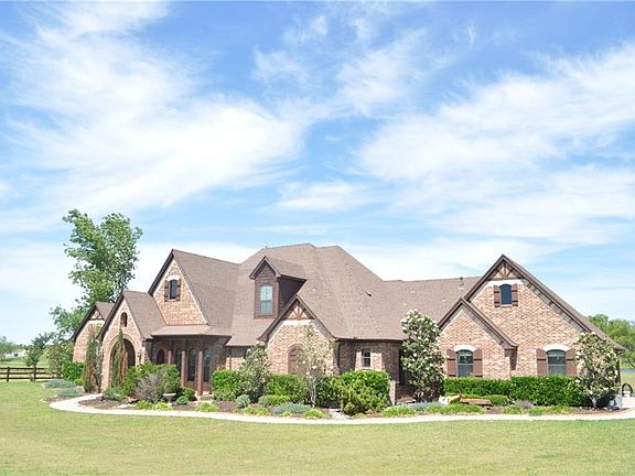 2nd image of 3401 N Preston Lakes Dr