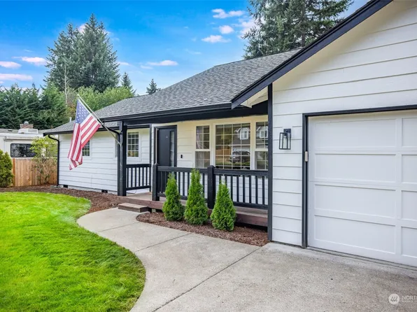 11610 210th Ave E, Bonney Lake, WA 98391