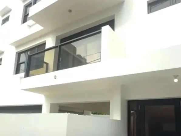 174 Cond Plaza Villamil #3, San Juan, PR 00907