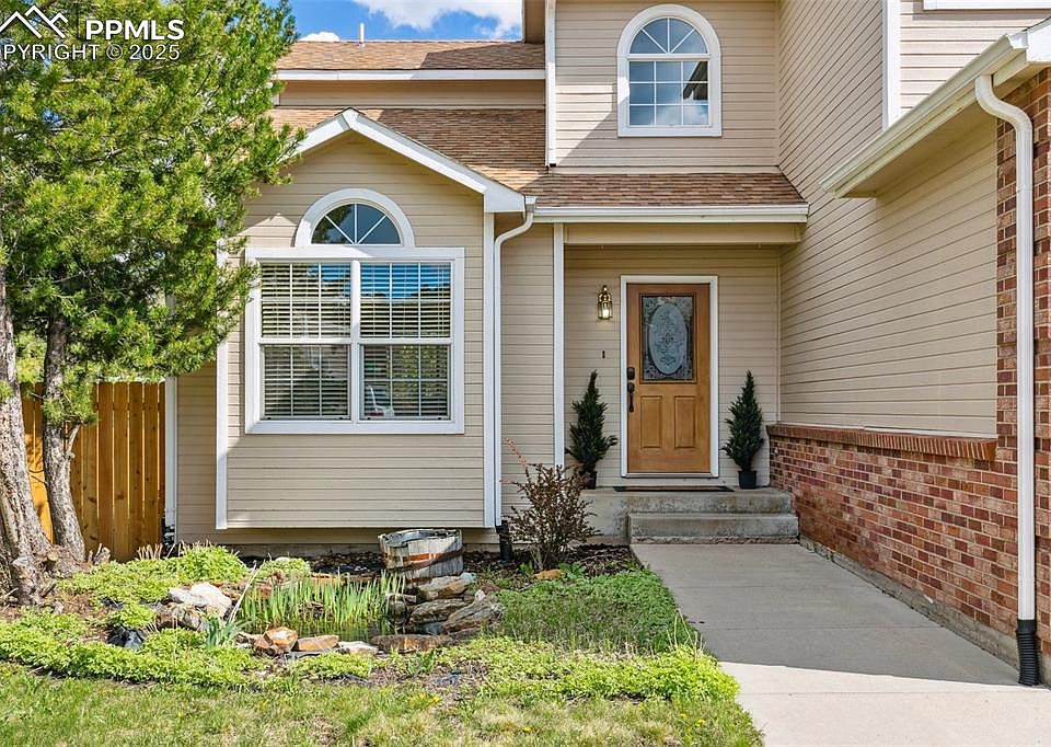 1st image of 7665 Calloway Ct