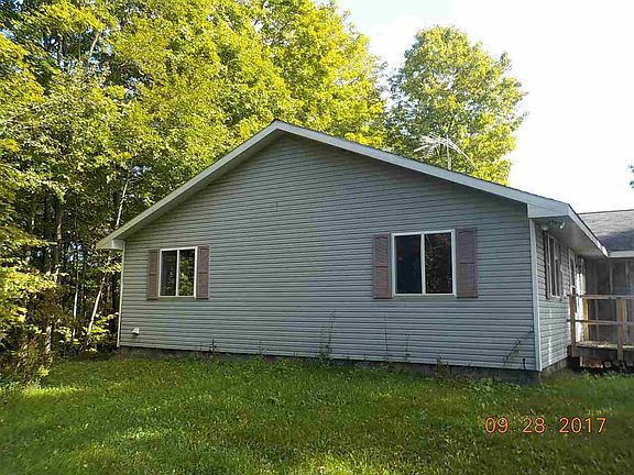3rd image of W2971 Saint Andrew Ln