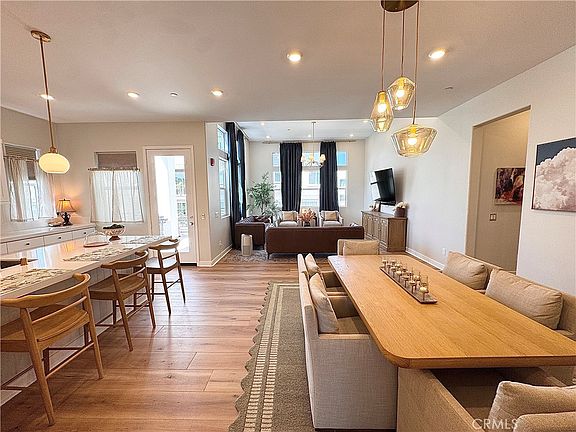 4th image of 26729 Greylock Ln