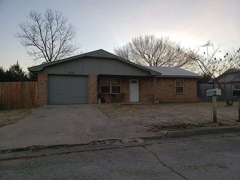 3712 Governor Harris Dr — Photo 9