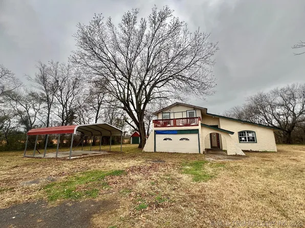605 S Saltwell St, Salina, OK 74365