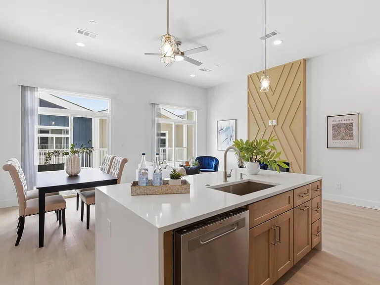 2925 Spruce Valley Ln — Photo 15