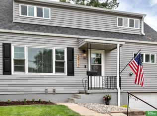 2917 Westgate Rd, Omaha, NE 68124