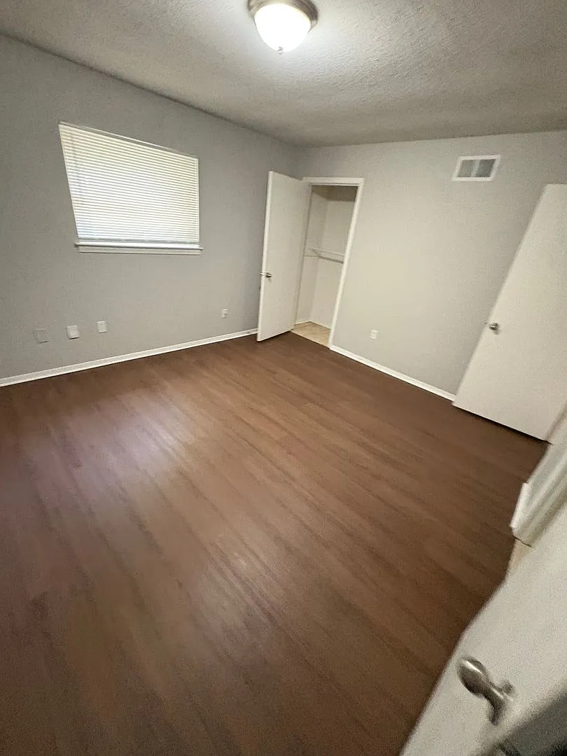 Welcome to 1857 S. Perkins Road! — Photo 3