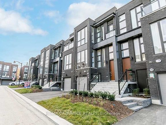3rd image of 12 Cambray Rd