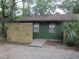 502 SW 68th Ter APT A, Gainesville, FL 32607