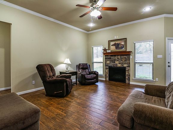 4_1820WoodlandPark_MLS4of28.jpg