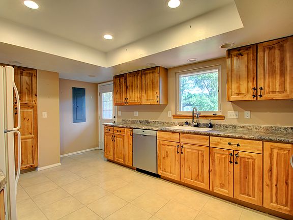 Beautifully Updated Kitchen